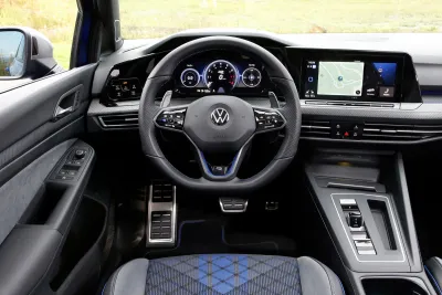 Golf R
